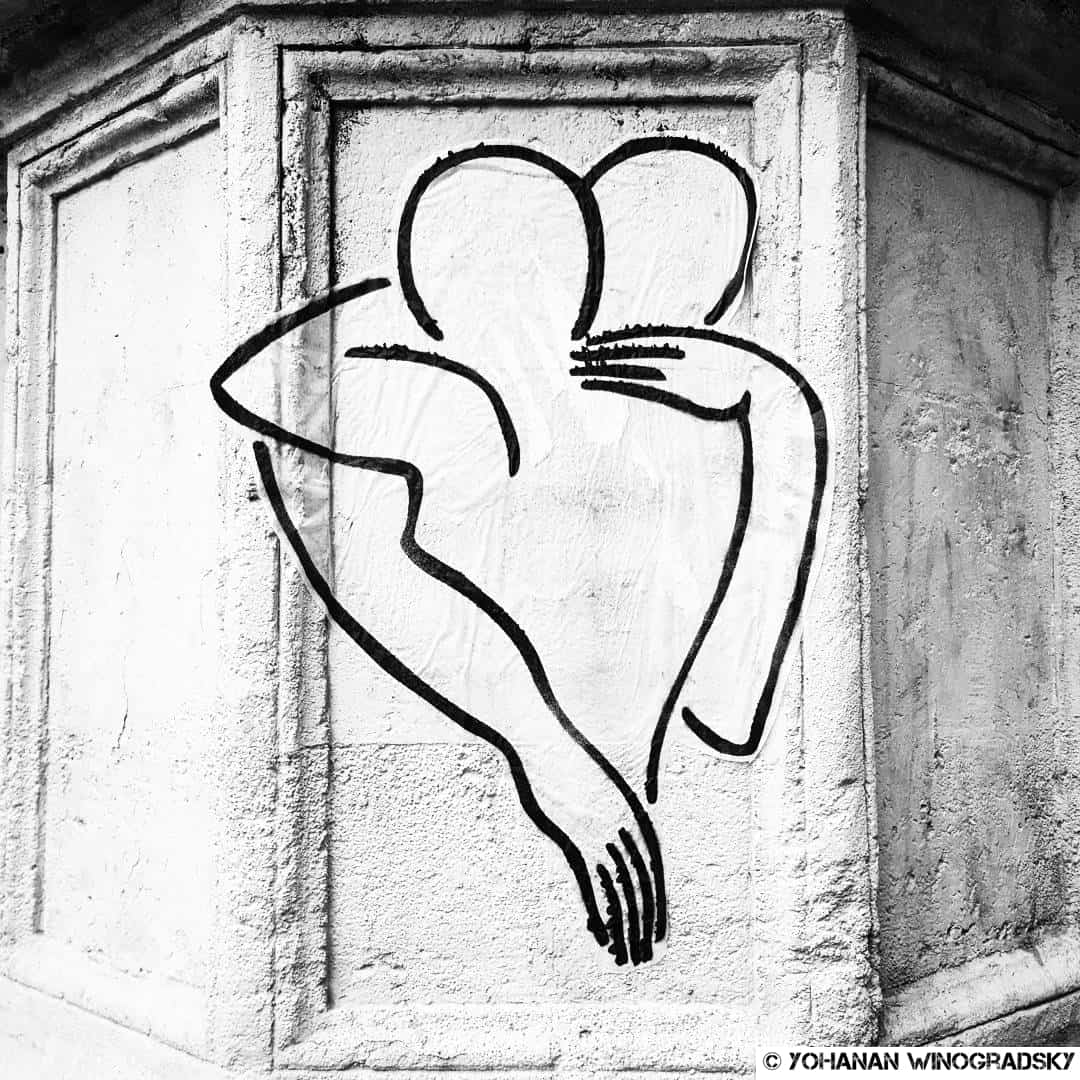 L amour en noir et blanc Street art de Caroline Desno ttes