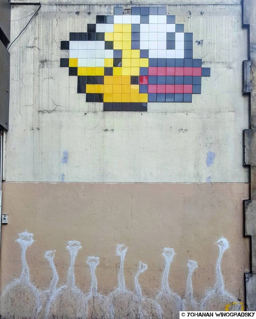 street art par invader et matthieu à paris invader paris PA-1089