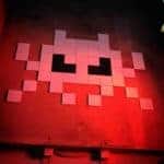 cine-club-80-invader-streetart-09-pa-1295