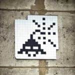 streetart-paris-invader-bombe-pa-392